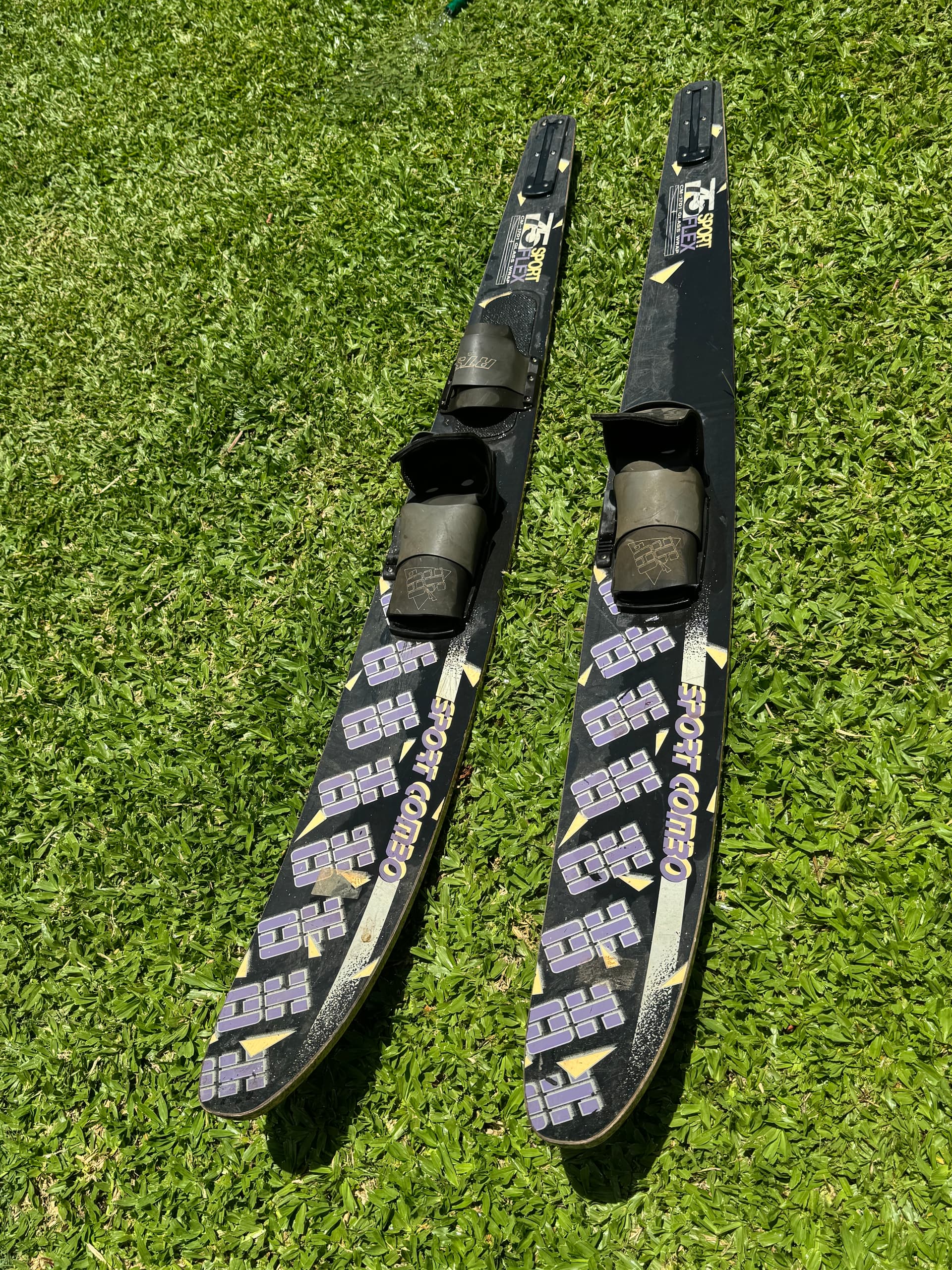 Photo by https://trato-hecho.nyc3.digitaloceanspaces.com/nextImages/(1)-ski-acutico-marca-ho-IMG_3129.jpeg