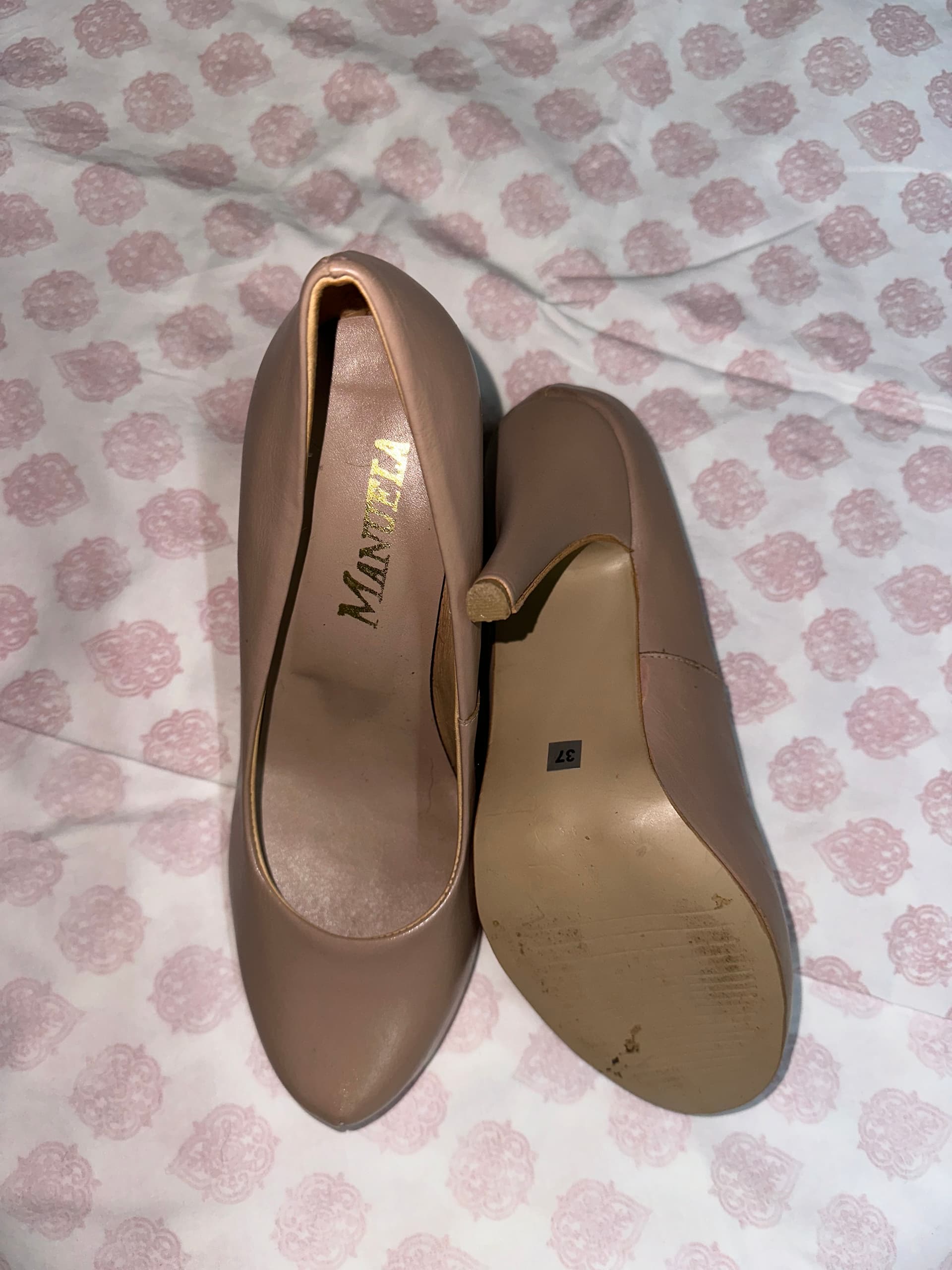 Photo by https://trato-hecho.nyc3.digitaloceanspaces.com/nextImages/(1)-stiletto-manuela-IMG_3334.jpeg