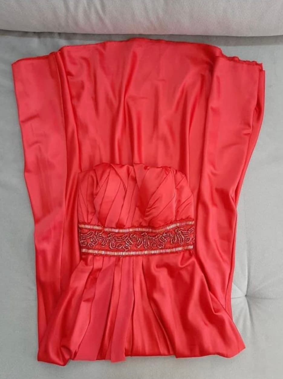 Photo by https://trato-hecho.nyc3.digitaloceanspaces.com/nextImages/(1)-vestido-de-gala-p-IMG_3277.jpeg