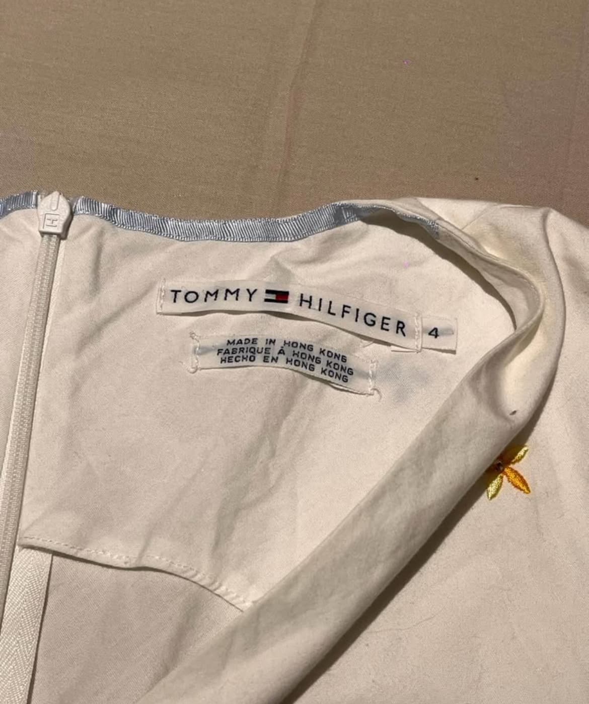 Photo by https://trato-hecho.nyc3.digitaloceanspaces.com/nextImages/(11)-ropa-de-marca-IMG_1678.jpeg