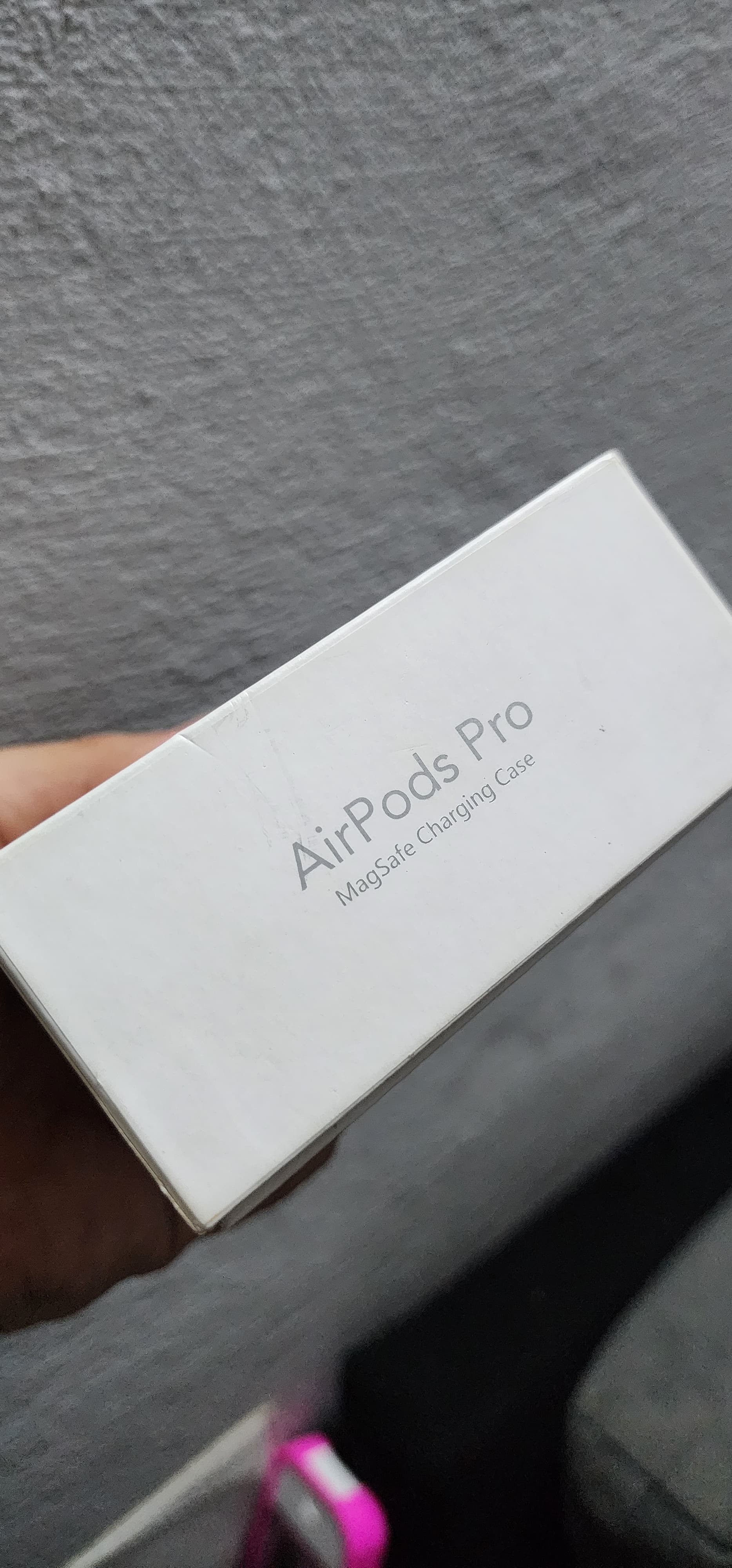 Photo by https://trato-hecho.nyc3.digitaloceanspaces.com/nextImages/(2)-airpods-pro-20260115_201353.jpg