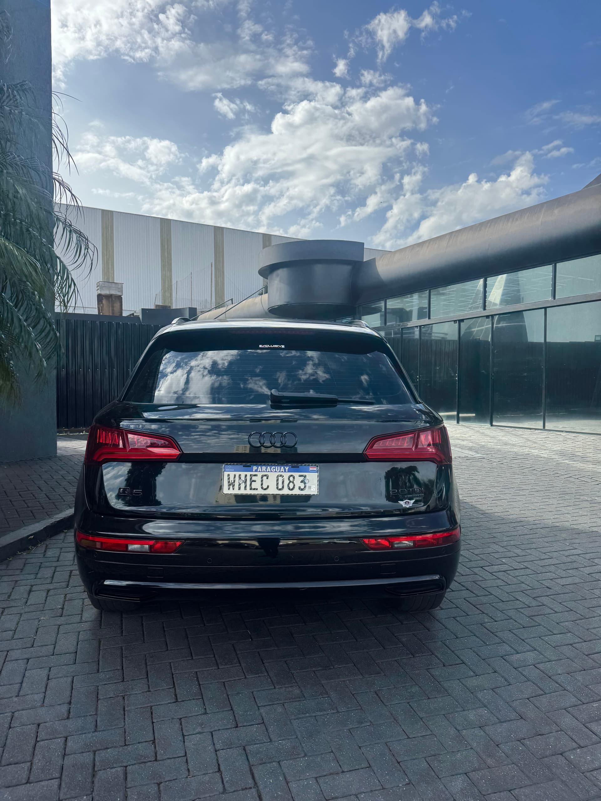 Photo by https://trato-hecho.nyc3.digitaloceanspaces.com/nextImages/(2)-audi-q5-IMG_4115.jpeg