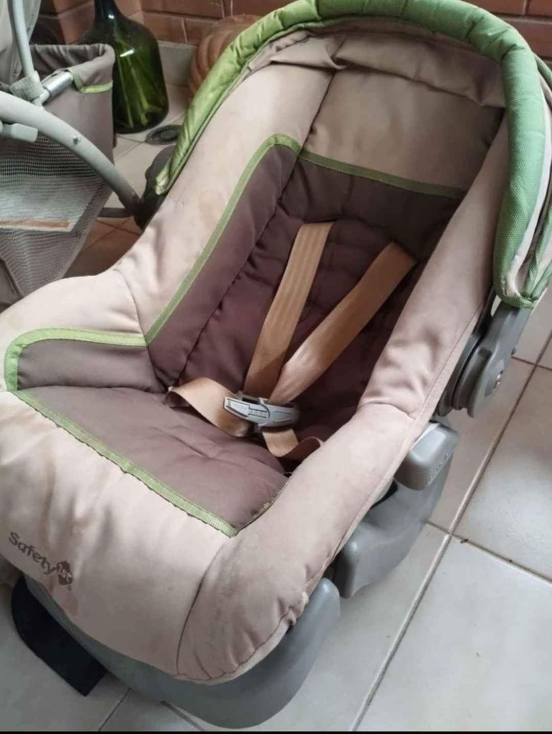Photo by https://trato-hecho.nyc3.digitaloceanspaces.com/nextImages/(2)-carrito-babyseat-1737387176151.jpg