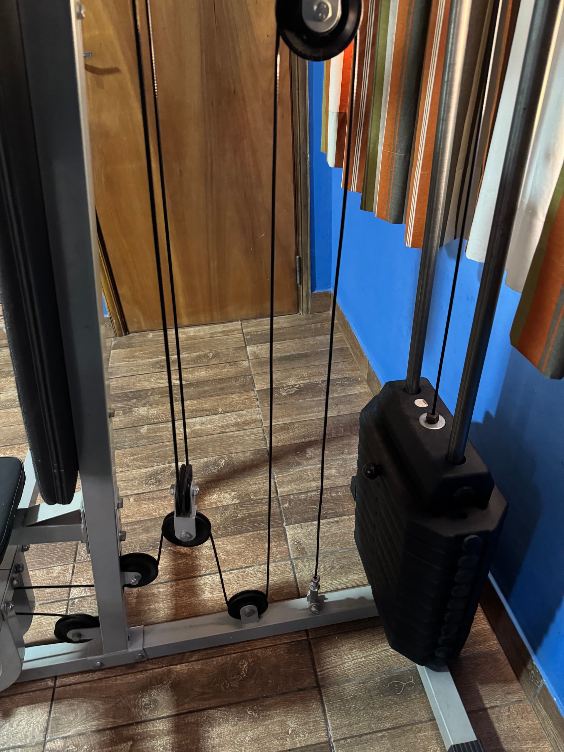 Photo by https://trato-hecho.nyc3.digitaloceanspaces.com/nextImages/(2)-equipos-de-gimnasio-IMG_6903.jpeg
