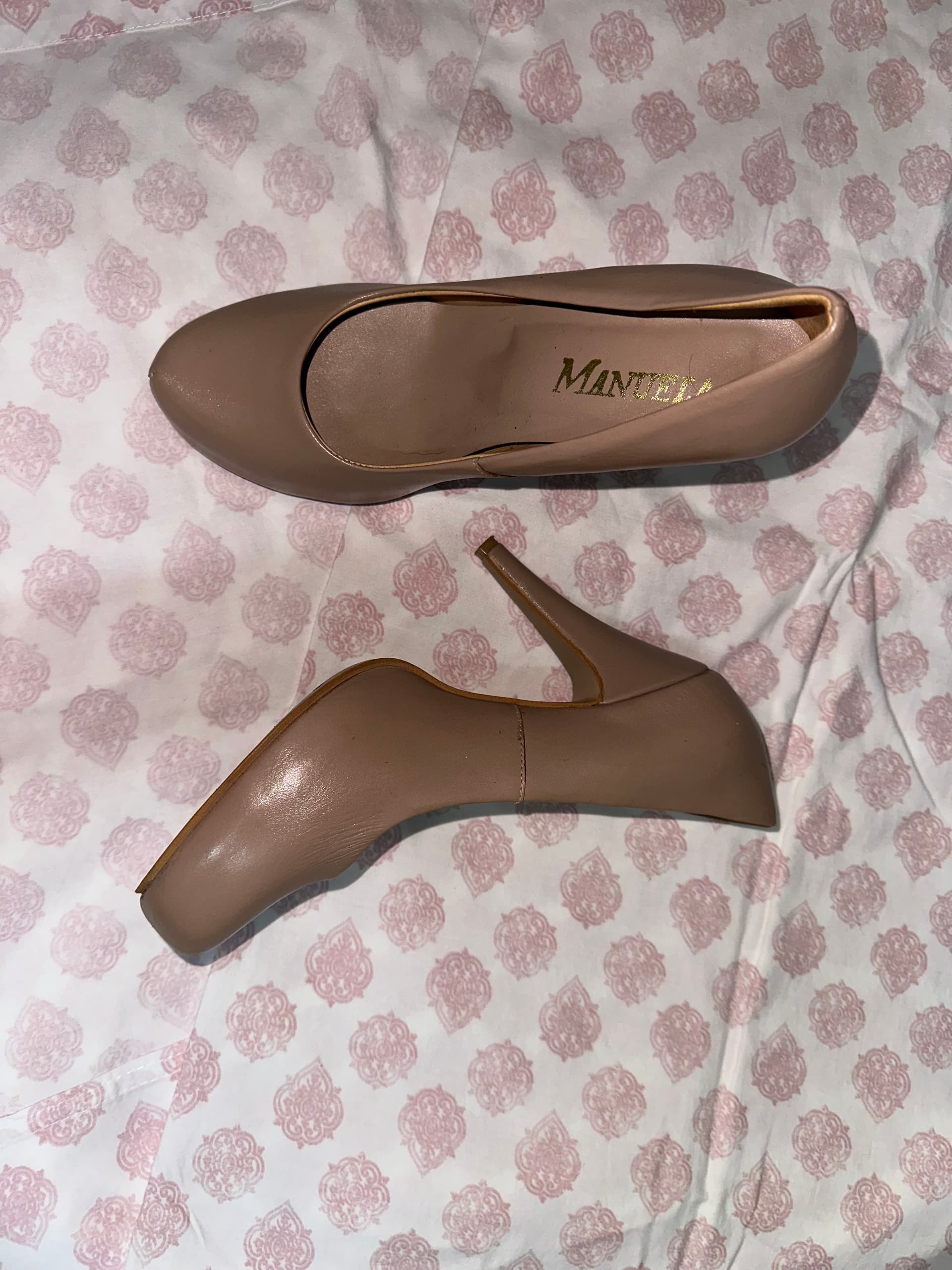 Photo by https://trato-hecho.nyc3.digitaloceanspaces.com/nextImages/(2)-stiletto-manuela-IMG_3333.jpeg