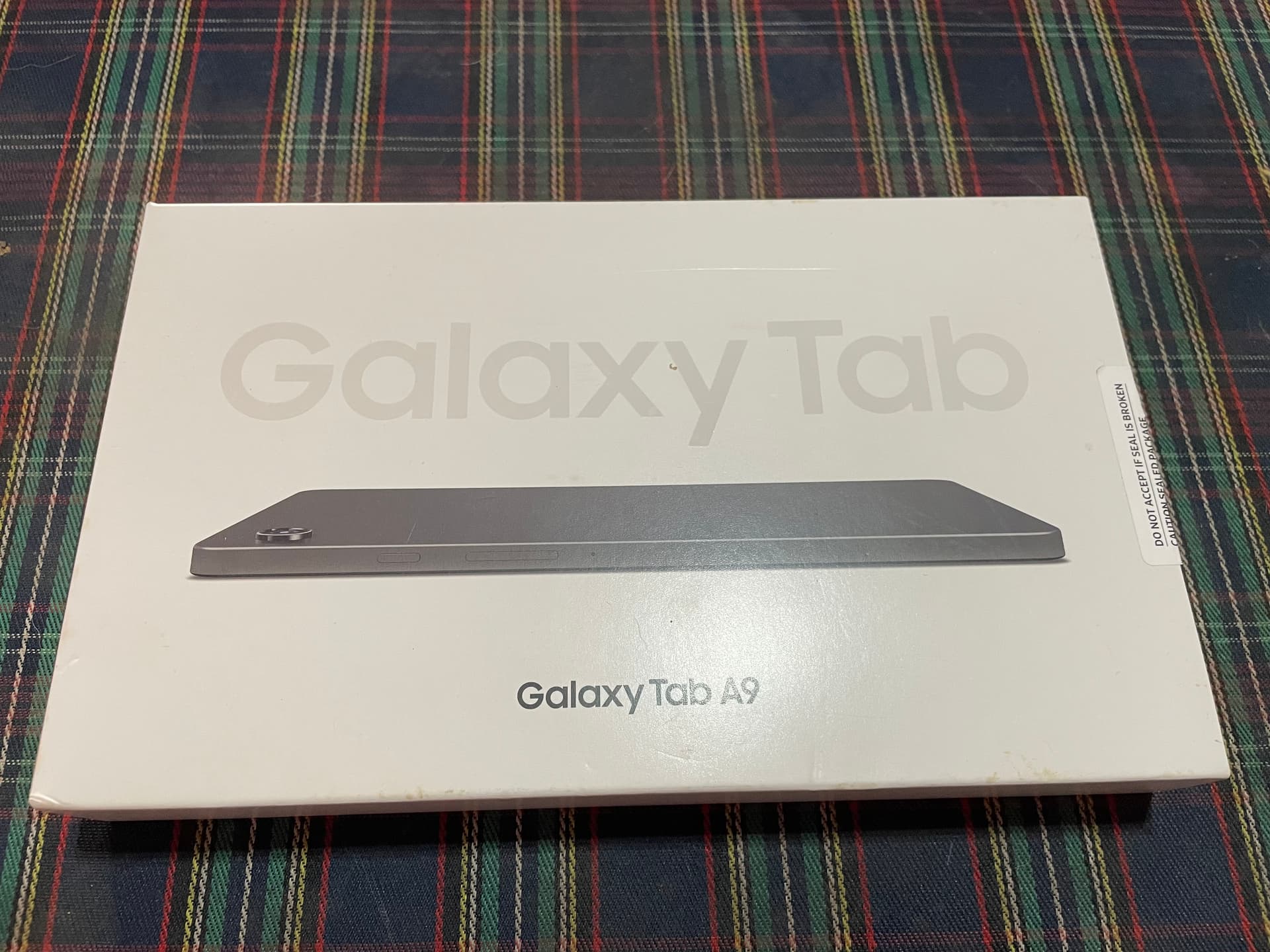Photo by https://trato-hecho.nyc3.digitaloceanspaces.com/nextImages/(3)-galaxy-tab-a9-IMG_5487.jpeg
