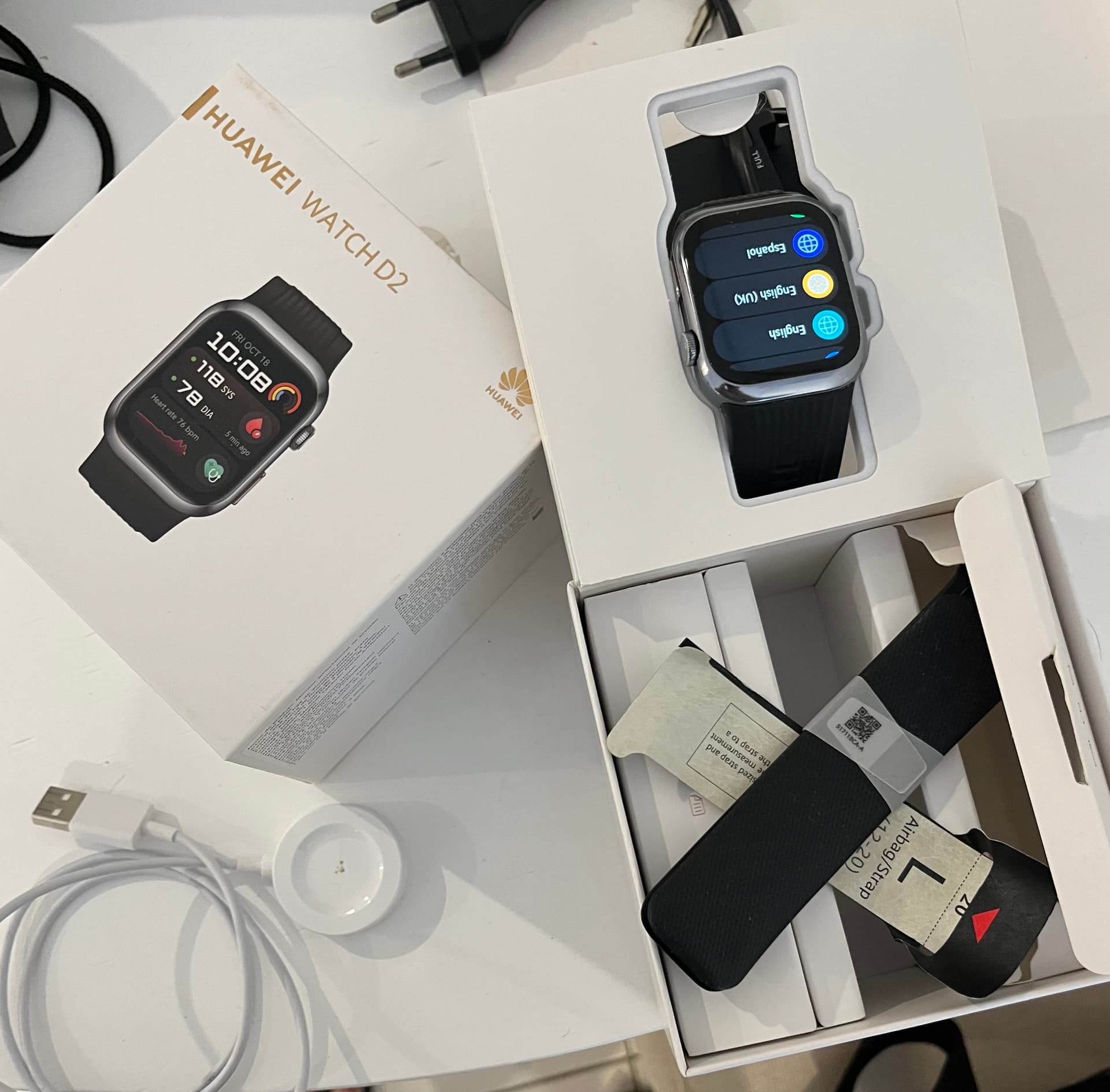 Photo by https://trato-hecho.nyc3.digitaloceanspaces.com/nextImages/(3)-smartwatch-huawei-d2-IMG_8021.jpeg