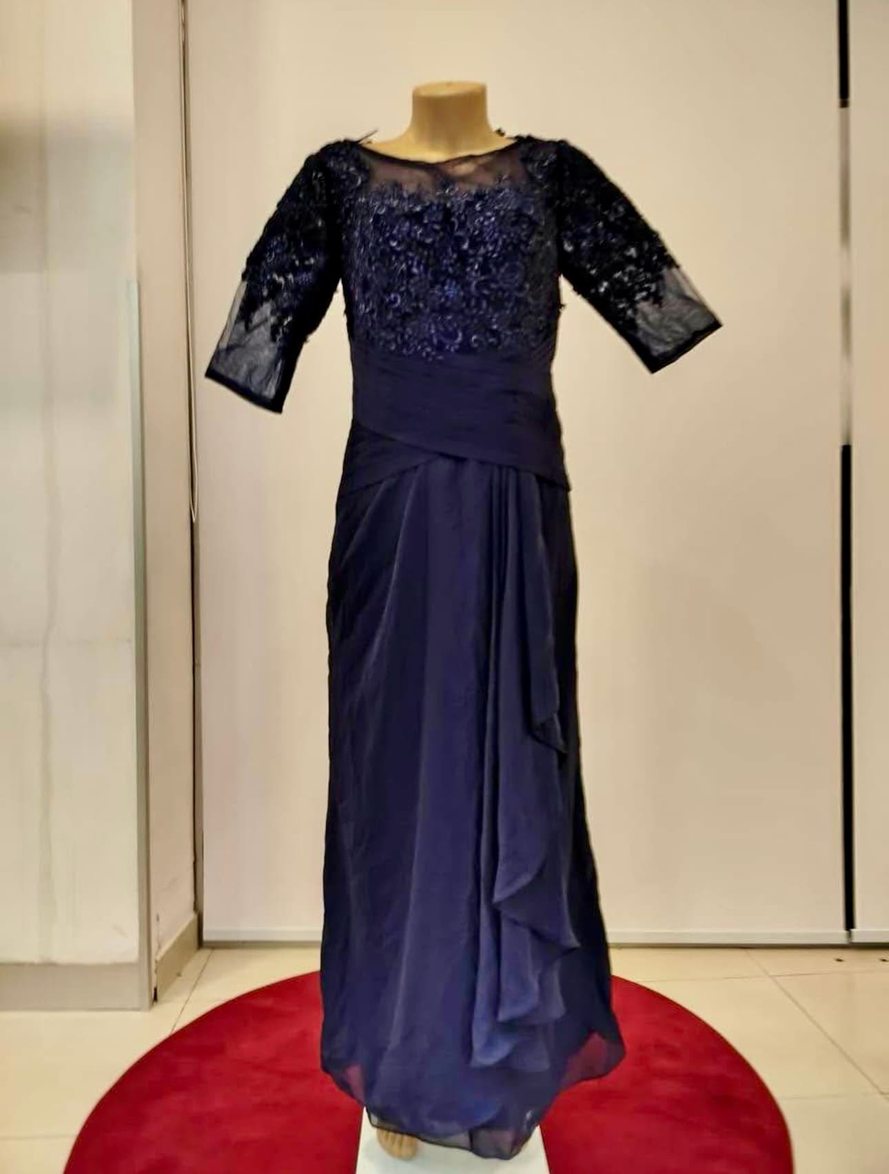 Photo by https://trato-hecho.nyc3.digitaloceanspaces.com/nextImages/(8)-vestidos-de-fiesta-1-IMG_2488.jpeg