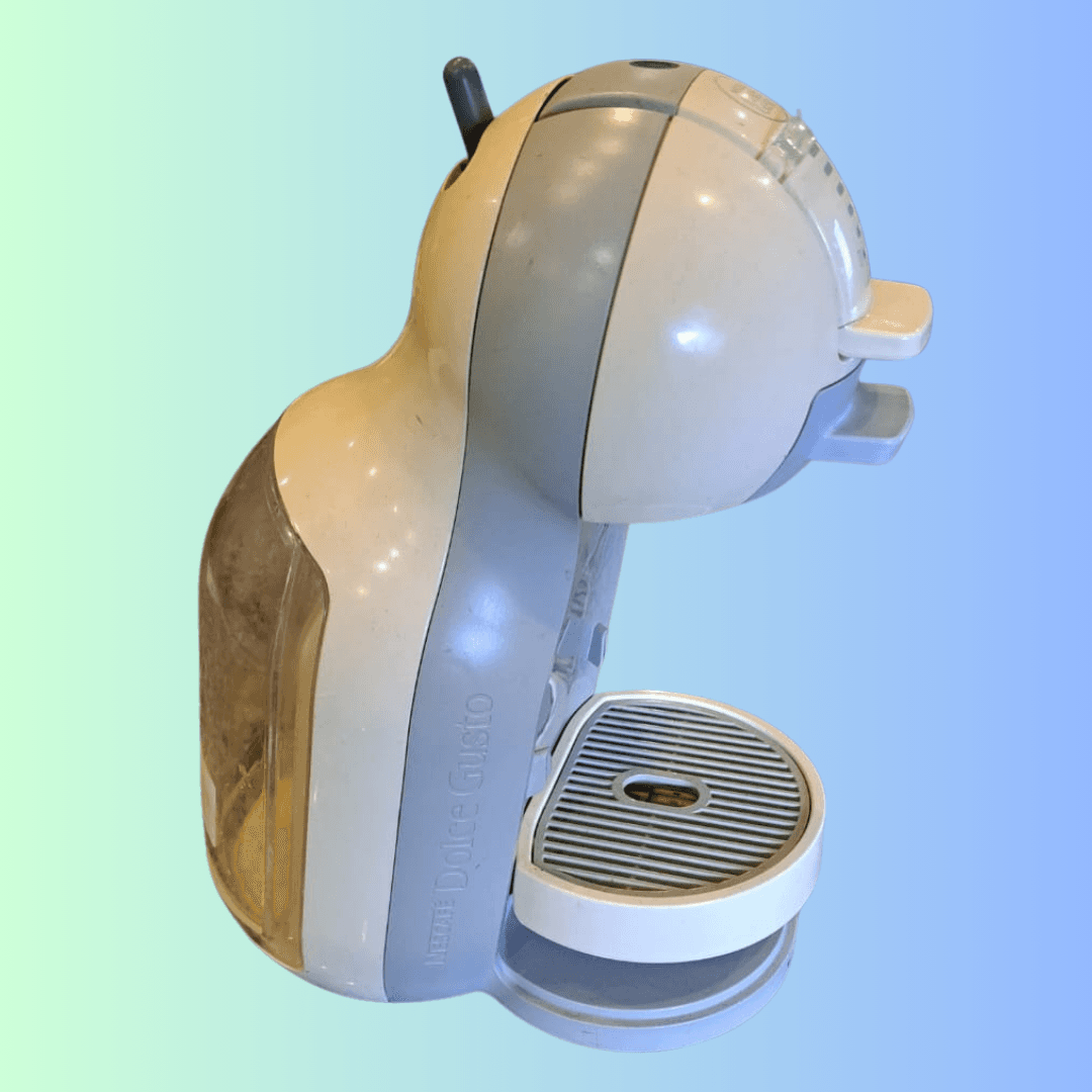 Photo by https://trato-hecho.nyc3.digitaloceanspaces.com/nextImages/Dolce Gusto.png