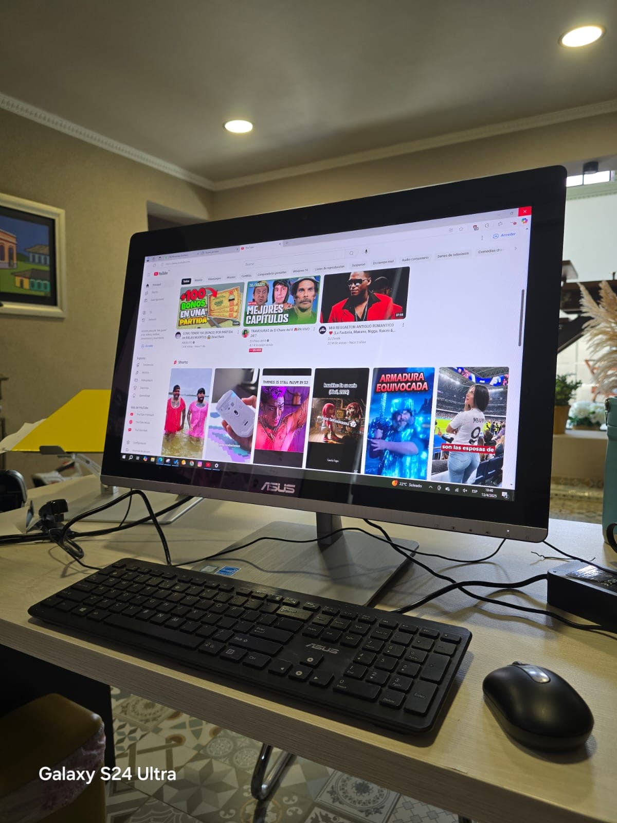 Photo by https://trato-hecho.nyc3.digitaloceanspaces.com/nextImages/52d30e78-8150-462a-9a85-63e0cfe46102-PC ASUS ALL IN ONE.jpg