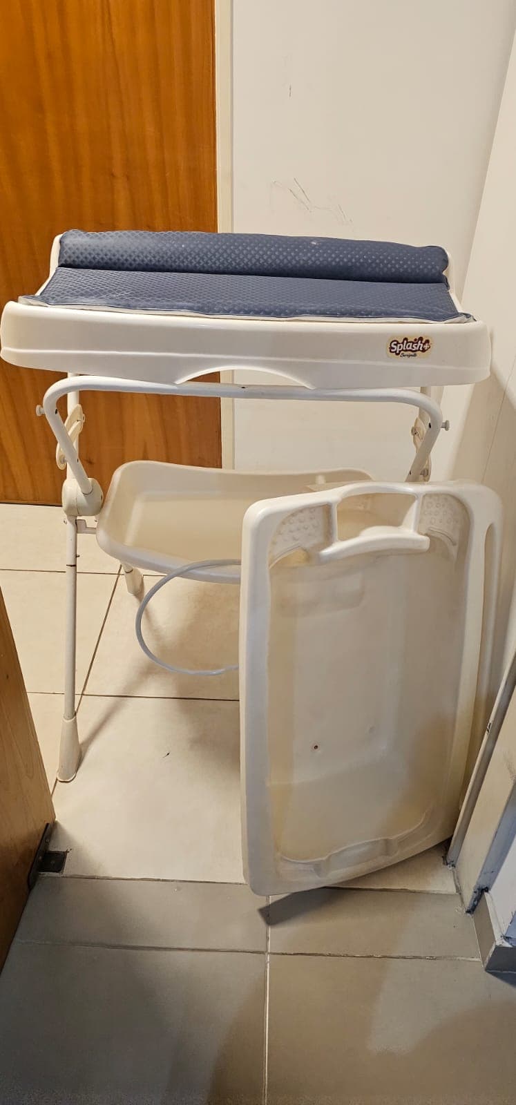 Bañera con cambiador